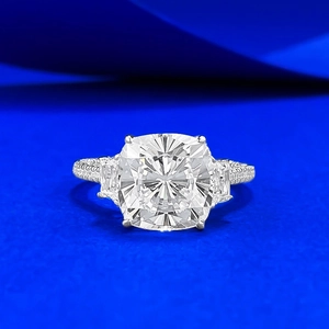 Anello in Argento Sterling 925 con Strass Taglio Cushion da Donna Classico a Tre Pietre Fedina da Fidanzamento e Matrimonio