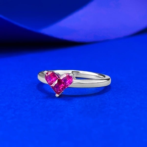Polished S925 silver ring featuring a vibrant ruby-colored heart-shaped gemstone