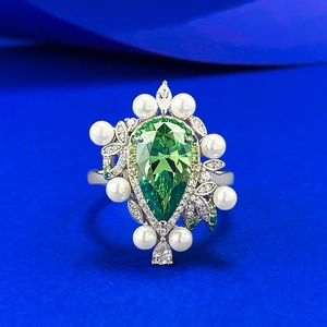 925 Sterling Silver Ring Vintage Palace Style Emerald Green Pear Cut Zirconia And White Artificial Pearls Flower Cluster Women