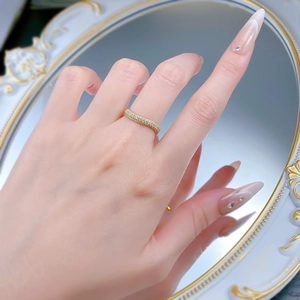 Elegant 18k gold S925 silver wave ring featuring micro-set sparkling crystals for women