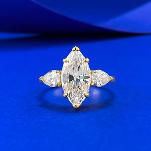 Luxurious 925 Sterling Silver Marquise Cut Rhinestone Ring For Women Elegant Three Stone Wedding Engagement Ring Jewelry