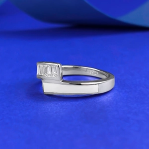 Asymmetric S925 silver ring with baguette zircon and white shell inlay for women