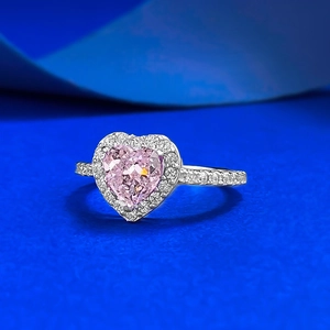 S925 silver ring featuring a 7x7mm heart-shaped pink diamond with pavé set accents