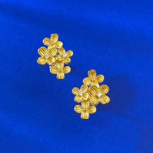 Luxurious S925 silver gold-plated floral cluster earrings with sparkling zircon stones
