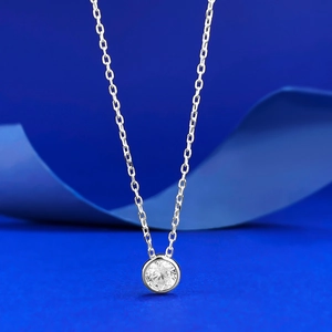 Collier Pendentif en Argent Sterling 925 Avec Zirconia Blanc Rond Pour Femmes Sertissage Clos Élégant Bijou de Mode Accessoire