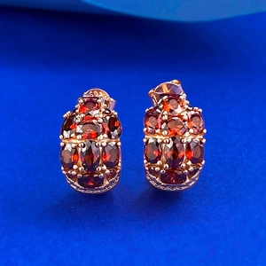 Boucles d'Oreilles Clous en Argent Sterling 925 Luxe pour Femme Plaqué Or Rose Triple Rangée Strass Rouge Bijoux Rétro