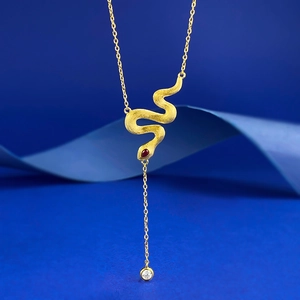 Luxury 925 Sterling Silver Gold Plated Snake Pendant Necklace For Women Brushed Texture Red Rhinestone Eye Jewelry Gift