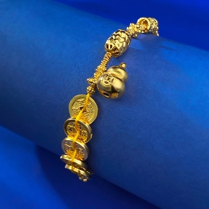 Bracelet chinois avec gourde dorée et pièce Wudi sur cordon tressé jaune élégant