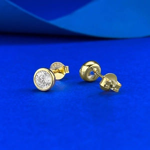 Elegant S925 sterling silver gold-plated stud earrings with round 5.0mm cubic zirconia