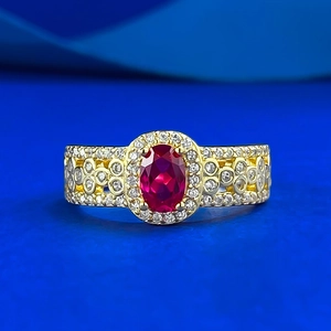 Vintage 925 Sterling Silver Oval Pigeon Blood Red Ring For Women Luxurious Gold Plated Inlaid Rhinestone Jewelry Banquet Gift