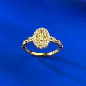 Elegant gold S925 sterling silver oval fleur-de-lis ring with pavé-set zircons