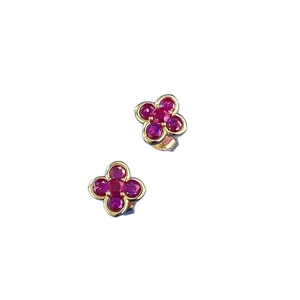 Elegant S925 silver four-leaf clover stud earrings with red gems and gold plating