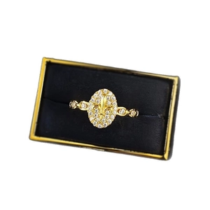 Elegant gold S925 silver iris ring with pavé zircons presented in a premium gift box
