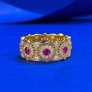Vintage S925 Sterling Silver Hollow Pattern Band Ring Red White Rhinestone Gold Plated Exquisite Flower Ring For Women