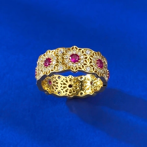 Vintage gold hollow flower ring with red diamonds and S925 silver stamp details