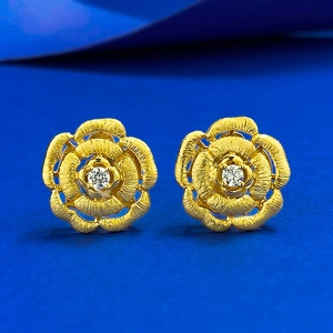 Elegant 925 Sterling Silver Gold Plated Camellia Stud Earrings For Women Brushed Texture Rhinestone Floral Fashion Jewelry