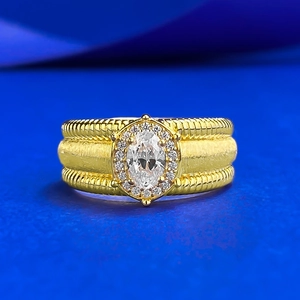 Bague Vintage en Argent Sterling 925 Or Brossé pour Femmes Halo Ovale Incrusté de Strass Bijoux Élégants Style Chinois
