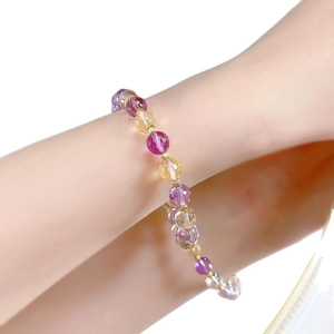 Élégant bracelet en argent S925 avec des pierres précieuses en cristal facettées
