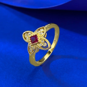 S925 sterling silver gold-plated ring featuring a red pigeon blood flower with zircons