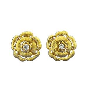 S925 silver gold plated camellia earrings with brushed texture and gemstone center