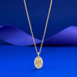 Collier Pendentif Fleur de Lys en Argent Sterling S925 Plaqué Or Élégant Bijoux Ovales Vintage Incrustés de Strass pour Femme