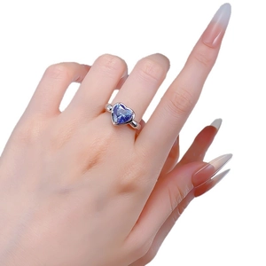 S925 silver ring featuring a 3-carat heart-shaped blue tanzanite gemstone on hand