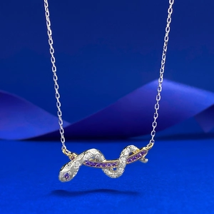 925 Sterlingsilber Schlangen Anhänger Halskette Mit Lila Strass Schlange Verdreht Schmuck Für Damen Mode Pendler Geschenk
