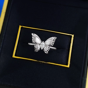 S925 sterling silver butterfly ring with frosted texture and zircon in a velvet box