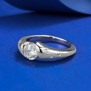 Bague ciel étoilé en argent avec diamant d'un carat et anneau asymétrique