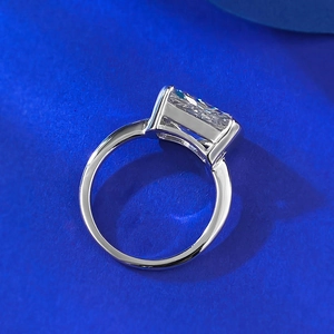Main view of S925 silver ring featuring a large rectangular ice-cut clear gemstone