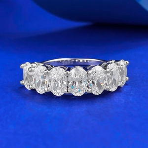 Élégante Bague en Argent Sterling 925 Coupe Ovale Pavé de Strass pour Femme Anneau Géométrique Mariage Banquet Bijoux
