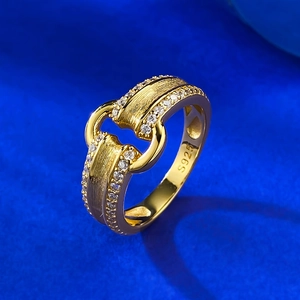 Polished S925 sterling silver gold-plated intertwined ring with sparkling zircon stones