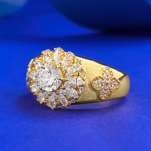 Bague en argent S925 doré avec grappe de diamants tournesol et métal brossé