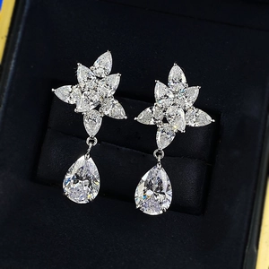 Orecchini corona in argento S925 con fiore marquise e pendente a goccia