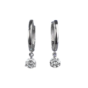 Boucles d'oreilles créoles classiques en argent S925 avec zircons ronds brillants
