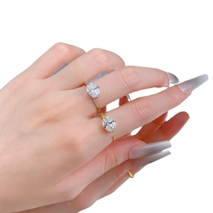 S925 silver gold plated ring with 7x9mm oval cubic zirconia on model hand