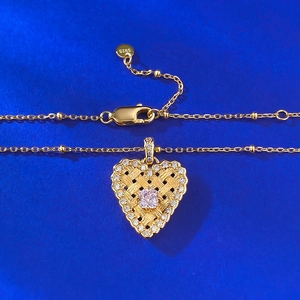 S925 silver gold-plated heart necklace with pink square stone and woven texture details