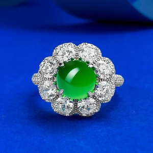 Luxury 925 Sterling Silver Green Chalcedony Oval Cabochon Flower Ring For Women Vintage Rhinestone Inlaid Fashion Jewelry Gift