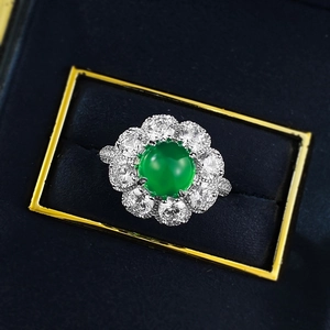 Elegant S925 silver ring with 8mm green chalcedony oval stone and halo diamond setting