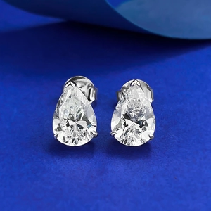Élégantes boucles d'oreilles en argent S925 avec pierres étincelantes de 2ct en forme de poire
