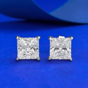Boucles d'Oreilles Clous en Argent Sterling 925 Taille Princesse Strass Carré pour Femmes Bijoux Géométriques à Quatre Griffes