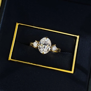 Elegant 925 sterling silver gold plated ring with oval cut main stone in a gift box