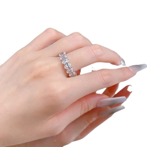 Elegant S925 silver eternity ring featuring oval-cut cubic zirconia in a stacked style