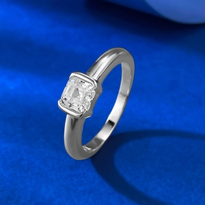 Elegant S925 silver ring featuring a 5mm Asscher cut clear stone in a bezel setting