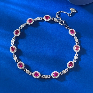 Bracelet en Argent Sterling 925 Rouge Sang de Pigeon Ovale avec Strass pour Femme Chaîne Réglable Élégante Bijoux à Main