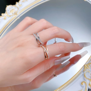 Elegant S925 silver triple-layered interlaced ring with micro-pave zirconia in rose gold finish