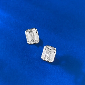 Classic S925 sterling silver emerald cut stud earrings with 6x8mm clear cubic zirconia