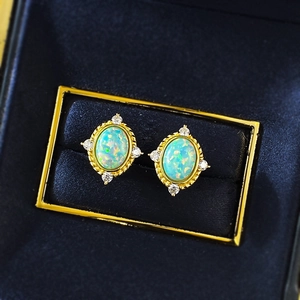 Elegant S925 gilded opal stud earrings with vintage twisted edge and zircon accents