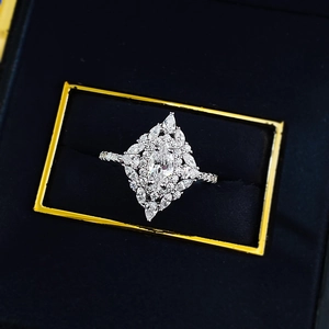 Bague luxueuse en argent S925 avec diamant marquise, double halo et anneau pavé