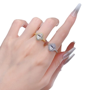 Elegante S925 Silberringe mit Tropfen-Zirkonia in Gold- und Silber-Finish mit Halo-Design